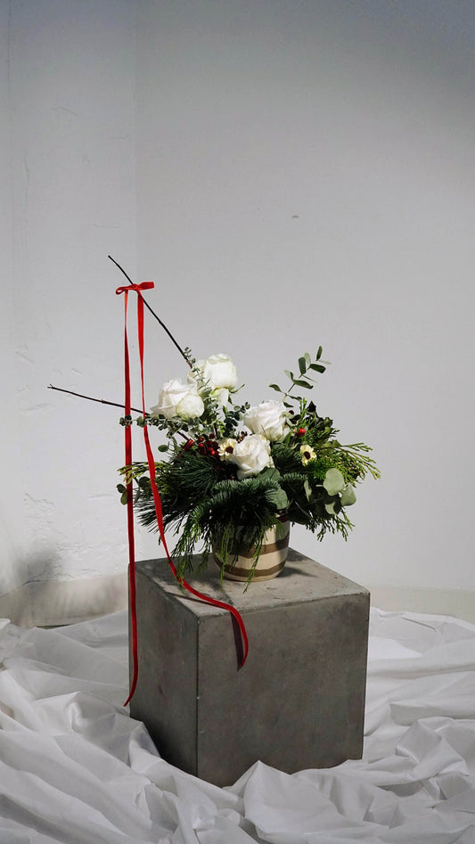 12/23 Project Bloom x Jumie Floral Arrangement Class